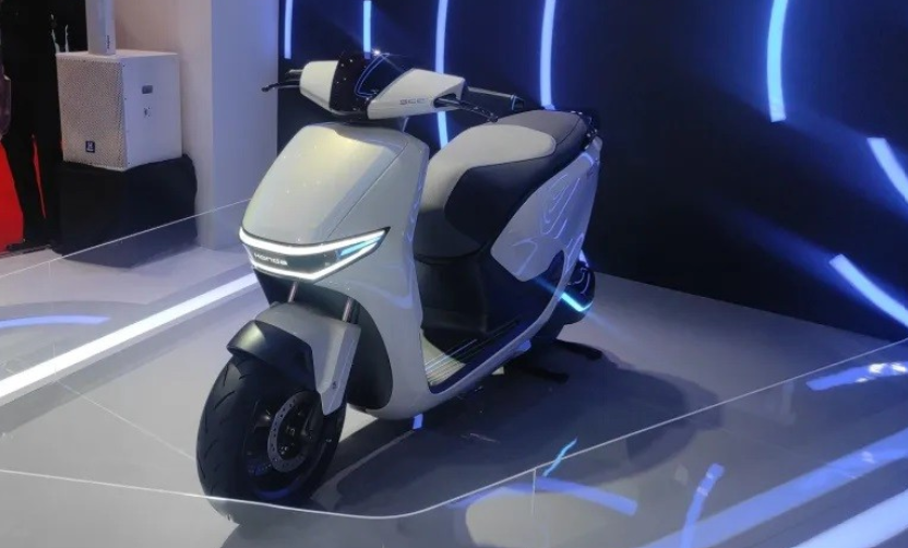 Honda SCe Concept: Xe tay ga điện 