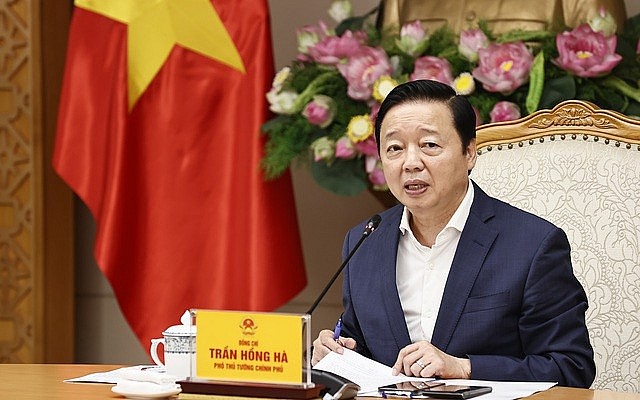 Phó Thủ tướng Trần Hồng Hà nhấn mạnh hoạt động dịch vụ karaoke, vũ trường có tính chất nhạy cảm cần quản lý chặt chẽ - Ảnh: VGP