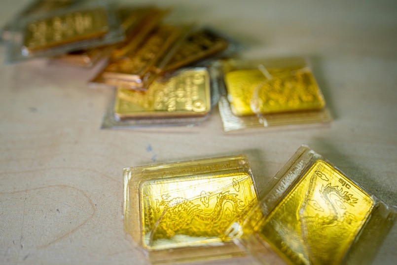 Vàng trong nước giao dịch quanh 82 triệu đồng/lượng