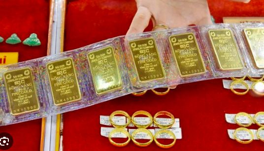 nên mua vàng miếng hay vàng nhẫn?