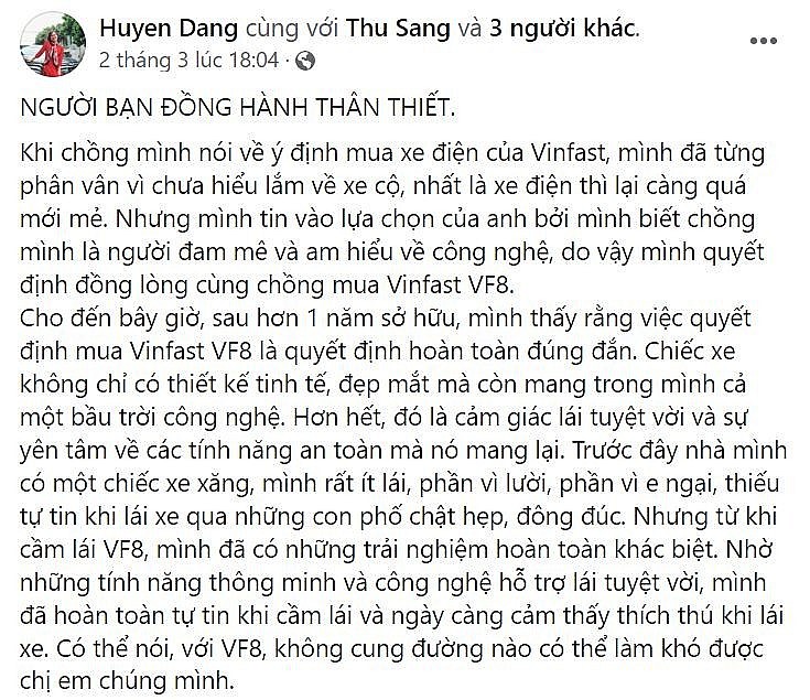 Chị Huyền Đặng gọi chiếc VF 8 của mình là người bạn đồng hành thân thiết. (Nguồn: Facebook Huyen Dang).