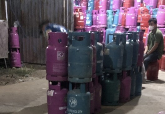 Bình Định: Tạm giữ hàng ngàn vỏ bình gas không rõ nguồn gốc