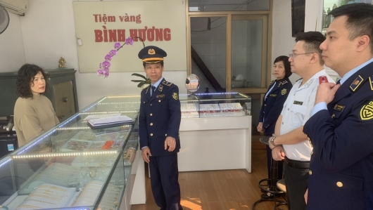 Quảng Ninh: Kiểm tra 18 cơ sở kinh doanh vàng, phát hiện 12 vi phạm