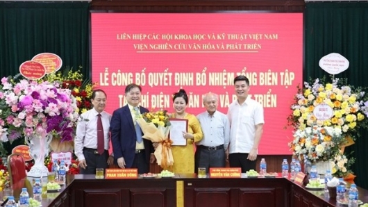 Bổ nhiệm bà Nguyễn Thị Hoa giữ chức Tổng Biên tập Tạp chí Văn hóa và Phát triển