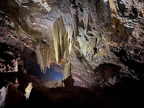 Hang động mới phát hiện tại di sản thiên nhiên Phong Nha -. Kẻ Bàng