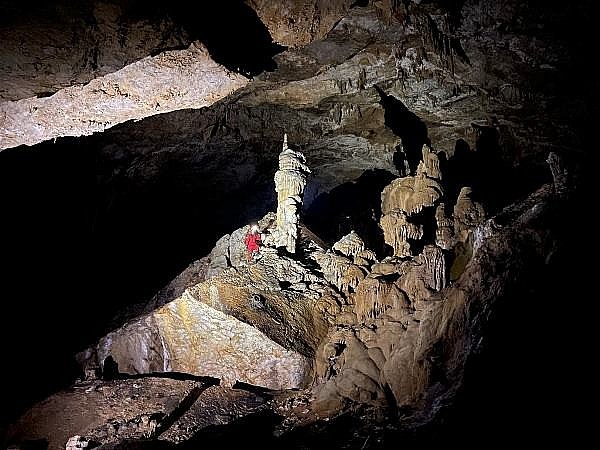 Một hang động mới phát hiện.