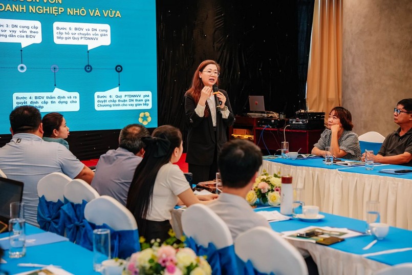 Bà Nguyễn Thị Kim Phượng - Phó Giám đốc Ban Khách hàng doanh nghiệp BIDV – phát biểu tại Diễn đàn 
