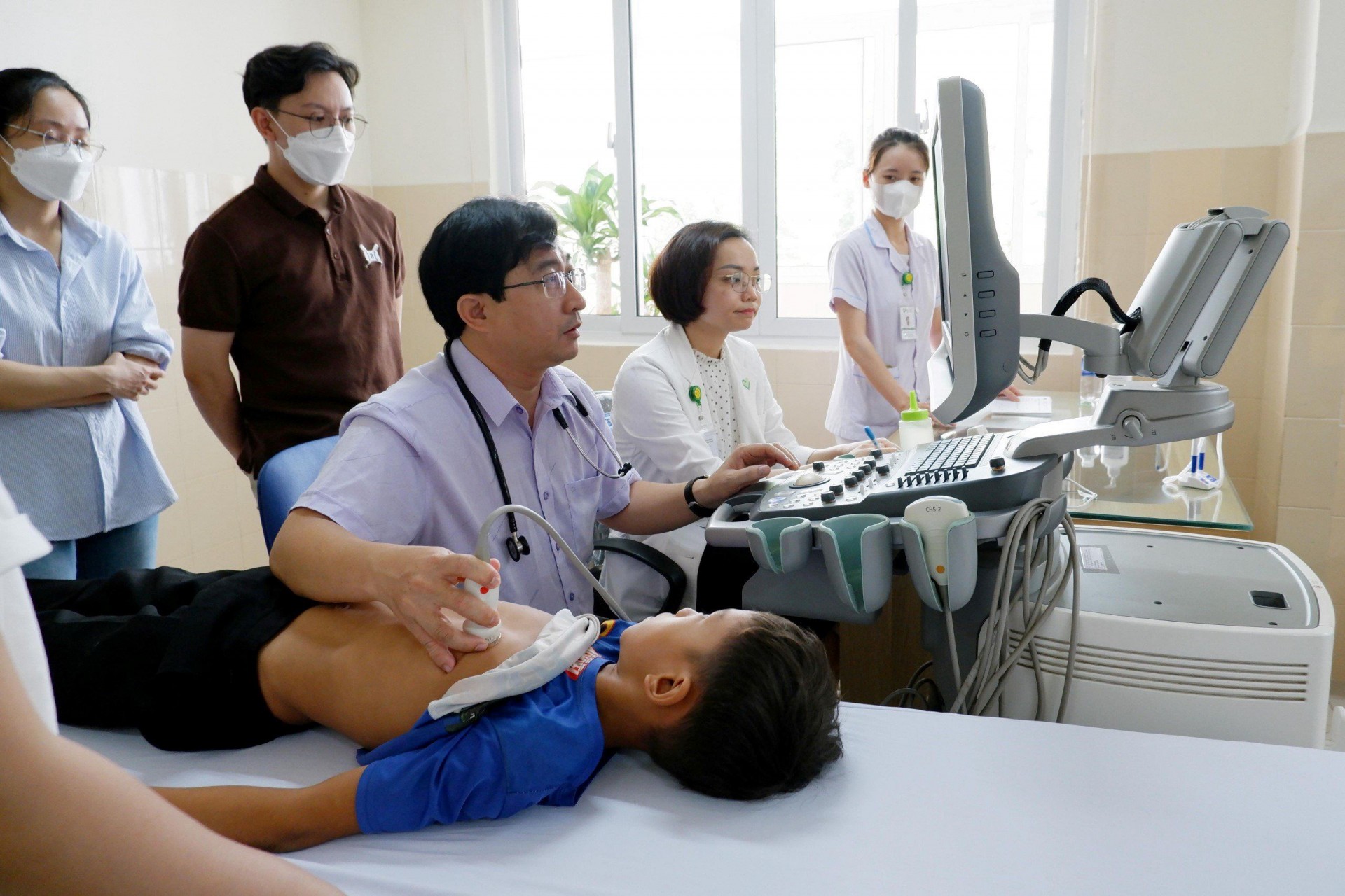 Hơn 250 trẻ em tại Đắk Lắk được khám sàng lọc miễn phí bệnh tim bẩm sinh. 