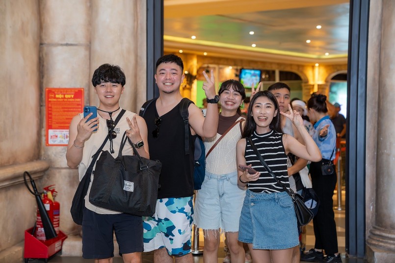 Nam bộ: Du khách hào hứng với loạt trải nghiệm hấp dẫn tại Phú Quốc, Tây Ninh dịp lễ 30/4