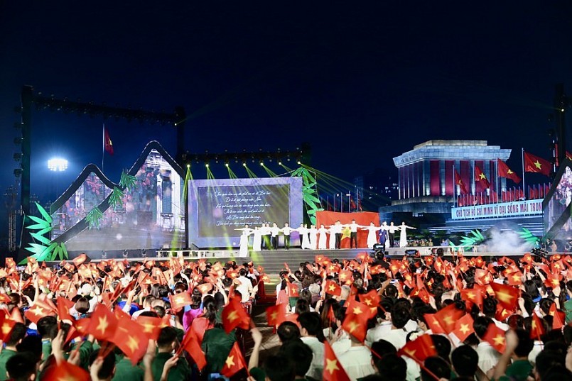 Cầu truyền hình Dưới lá cờ Quyết Thắng - bức tranh toàn cảnh về chiến thắng lịch sử Điện Biên Phủ