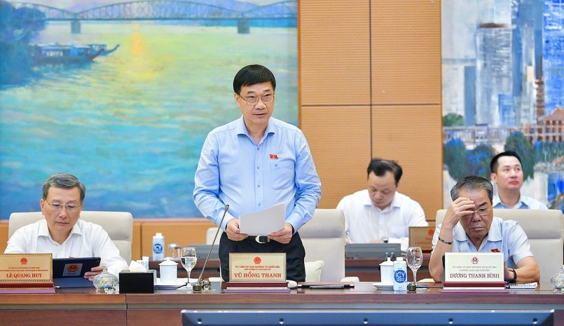 Chủ nhiệm Ủy ban Kinh tế Vũ Hồng Thanh 