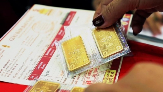 Người mua vàng bình ổn giá phải mang giấy tờ gì?