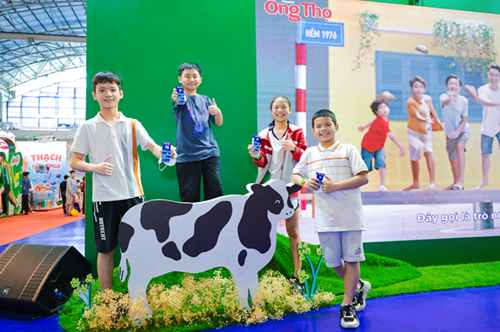 Khu vực hoạt động vui chơi, trải nghiệm nhân dịp 1.6 của Vinamilk đón gần 1.000 em thiếu nhi tại triển lãm quốc tế ngành sữa 2024