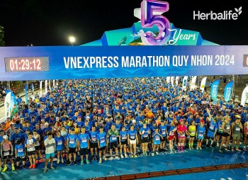 VnExpress Marathon Quy Nhơn 2024 - người bạn đồng hành thủy chung vì sức khỏe cộng đồng