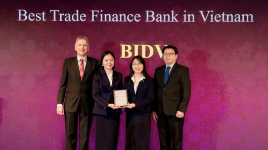 BIDV nhận 02 giải thưởng quốc tế uy tín dành cho sản phẩm, dịch vụ doanh nghiệp