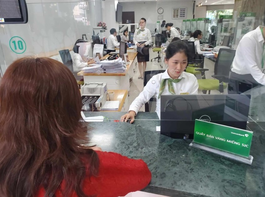 Vietcombank thay đổi điều kiện đăng ký mua vàng miếng SJC online từ hôm nay