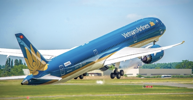 Nửa đầu năm nay, Vietnam Airlines đạt doanh thu hợp nhất hơn 53.126 tỷ đồng.