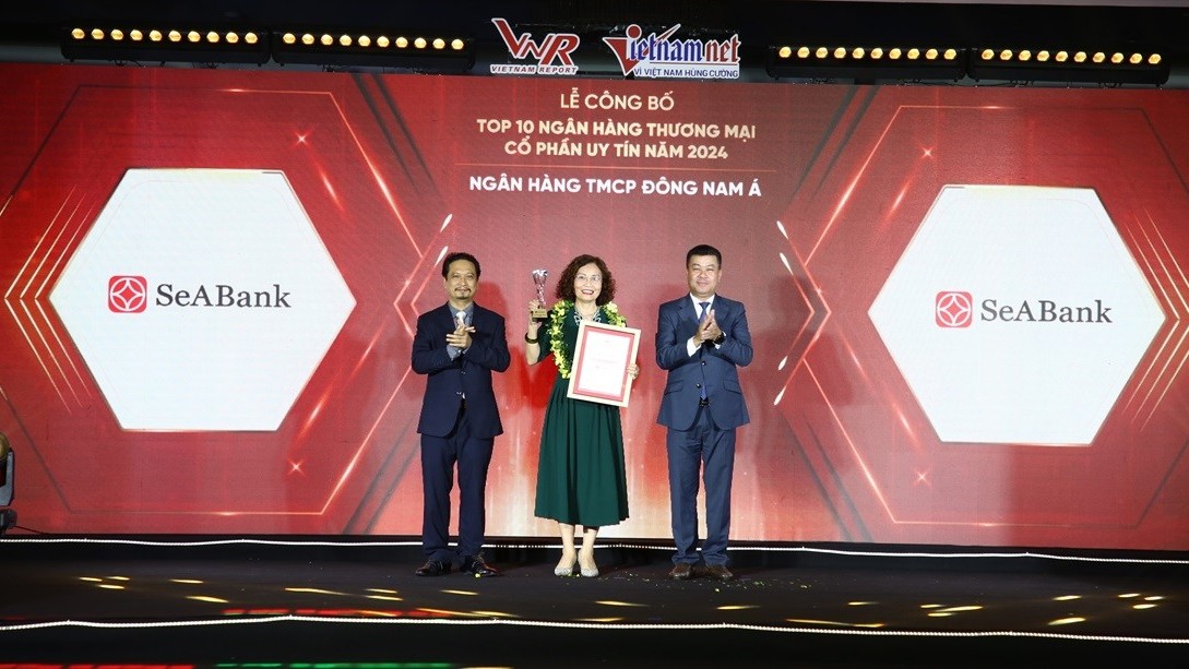 SeABank được vinh danh Top 50 Công ty đại chúng uy tín và hiệu quả