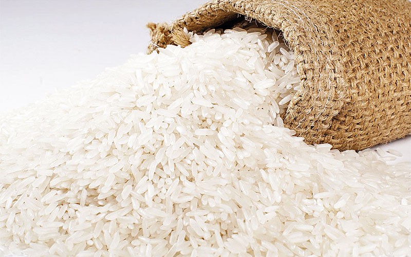 Giá gạo Việt Nam trở lại đỉnh sau 6 tháng mất “ngôi vương”.