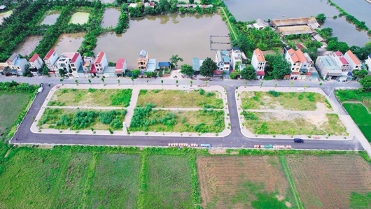 Sau đấu giá đất là... lướt sóng