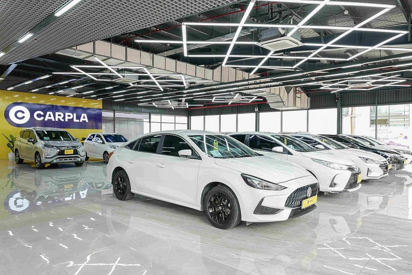 Showroom Carpla, nơi khách hàng có thể lựa chọn chiếc xe ưng ý.