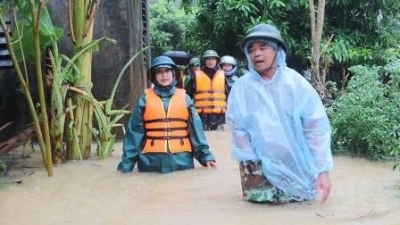 Hà Tĩnh- Quảng Bình nhiều nơi bị ngập sâu gây chia cắt