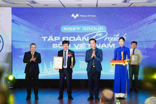 Doanh nghiệp tiêu biểu chuyển đổi số Meey Land ghi dấu ấn với 2 giải thưởng tại I4.0 Awards