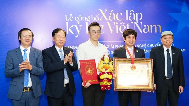 Kỷ lục Việt Nam xướng tên Meey Group với bộ giải pháp công nghệ lĩnh vực bất động sản có số lượng sản phẩm nhiều nhất