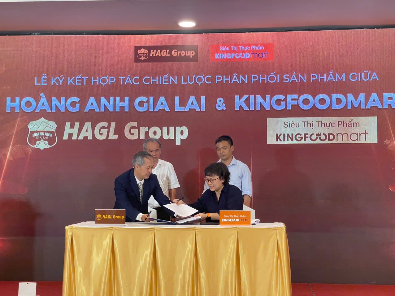 HAGL và Kingfoodmart hợp tác chiến lược phân phối sản phẩm