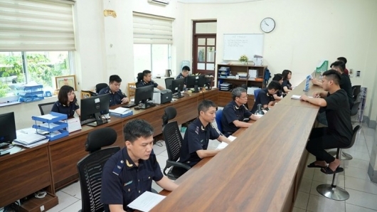 Ngành Hải quan tăng cường kỷ luật, kỷ cương hành chính trong thi hành công vụ