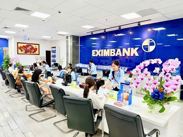 Một phòng giao dịch của Eximbank.