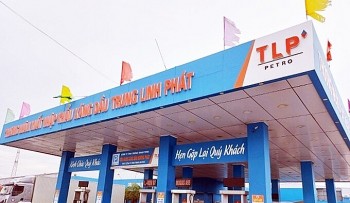 Thêm một 