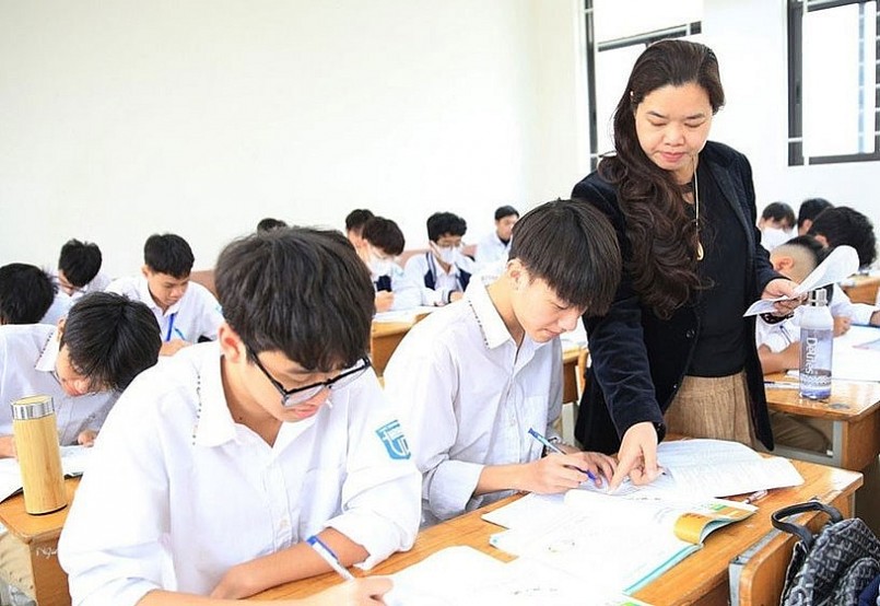 Lần đầu môn Tin học thi tốt nghiệp: Cần giải quyết những khó khăn để các em học sinh có điều kiện học tập và thi cử công bằng