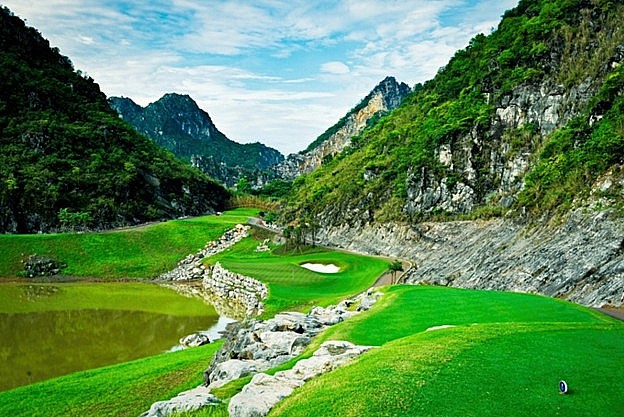 Sân gôn Legend Valley Country Club (xã Tượng Lĩnh, huyện Kim Bảng, tỉnh Hà Nam) điểm đến gôn ưa thích của người yêu gôn tại Việt Nam.