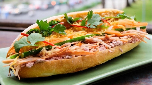 Món bánh mì quen thuộc nhưng không phải ai cũng nên ăn