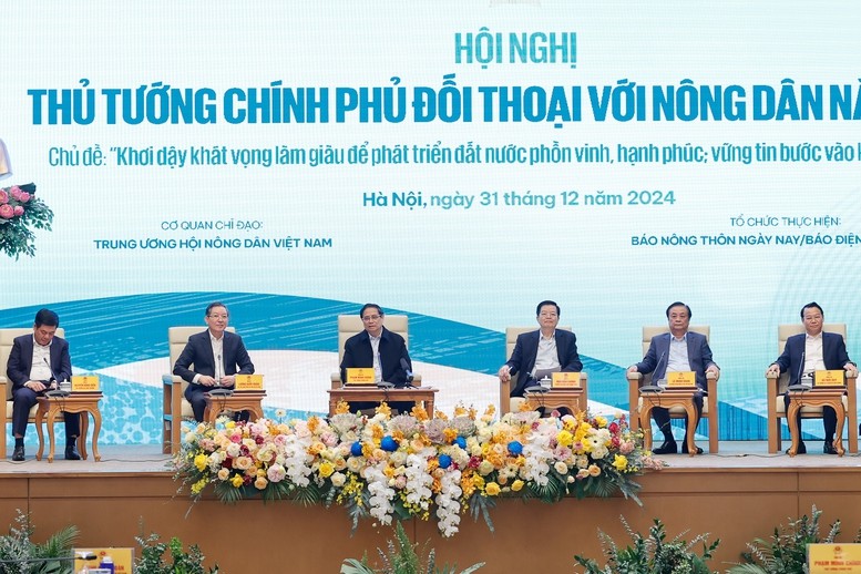 Thủ tướng Chính phủ Phạm Minh Chính chủ trì hội nghị đối thoại với nông dân Việt Nam năm 2024 - Ảnh VGP