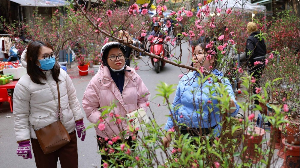 Chợ hoa Hàng Lược, nét đẹp của phiên chợ lâu đời nhất Hà Nội