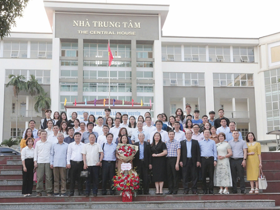 Những kết quả nổi bật trong năm 2024 và phương hướng hoạt động năm 2025 của Hội Khoa học các sản phẩm thiên nhiên Việt Nam (VANPS)