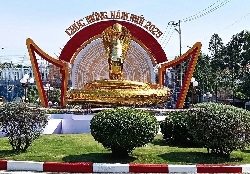 Màn đọ sắc của 