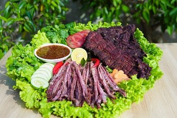 Loạt thực phẩm “hot trend”, dễ tăng cân nhưng nghèo dinh dưỡng ngày Tết