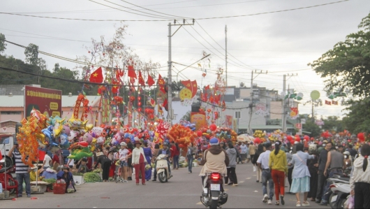 Phiên chợ lọt top “100 phiên chợ độc đáo nhất Việt Nam”