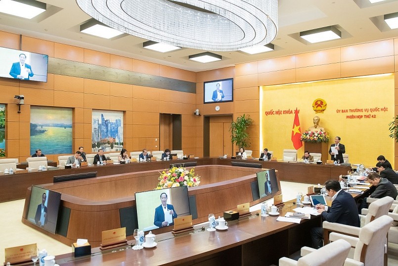 Toàn cảnh Phiên họp