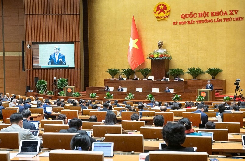 Quang cảnh phiên họp