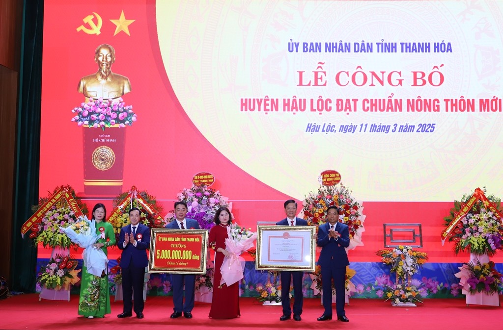 Thanh Hoá: Huyện Hậu Lộc công bố đạt chuẩn nông thôn mới