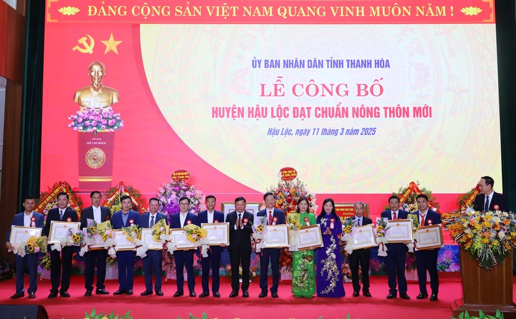 Thanh Hoá: Huyện Hậu Lộc công bố đạt chuẩn nông thôn mới