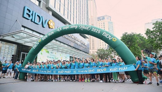 BIDV kickoff giải chạy Vì cuộc sống Xanh, kiến tạo giá trị nhân văn bền vững