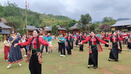 Mộc Châu đón 52 nghìn lượt khách trong kỳ nghỉ lễ 30/4