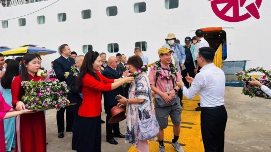 Du lịch Quảng Ninh bội thu từ kỳ nghỉ lễ đầu hè