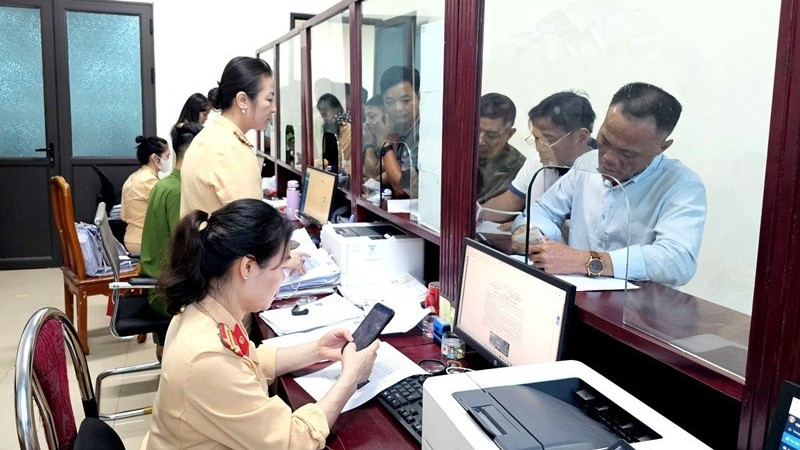 Công an Thanh Hoá thu nhận hơn 3.400 hồ sơ cấp căn cước trong 5 ngày nghỉ lễ