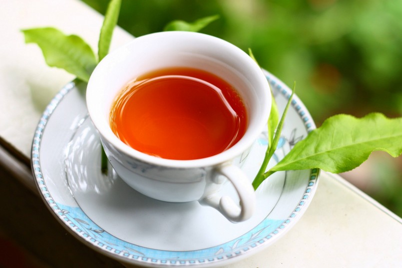 flavonoid – hợp chất thực vật có nhiều trong trà, trái cây và sô cô la đen không chỉ mang lại lợi ích ngắn hạn mà còn góp phần giúp người cao tuổi sống thọ hơn và duy trì sức khỏe thể chất lẫn tinh thần